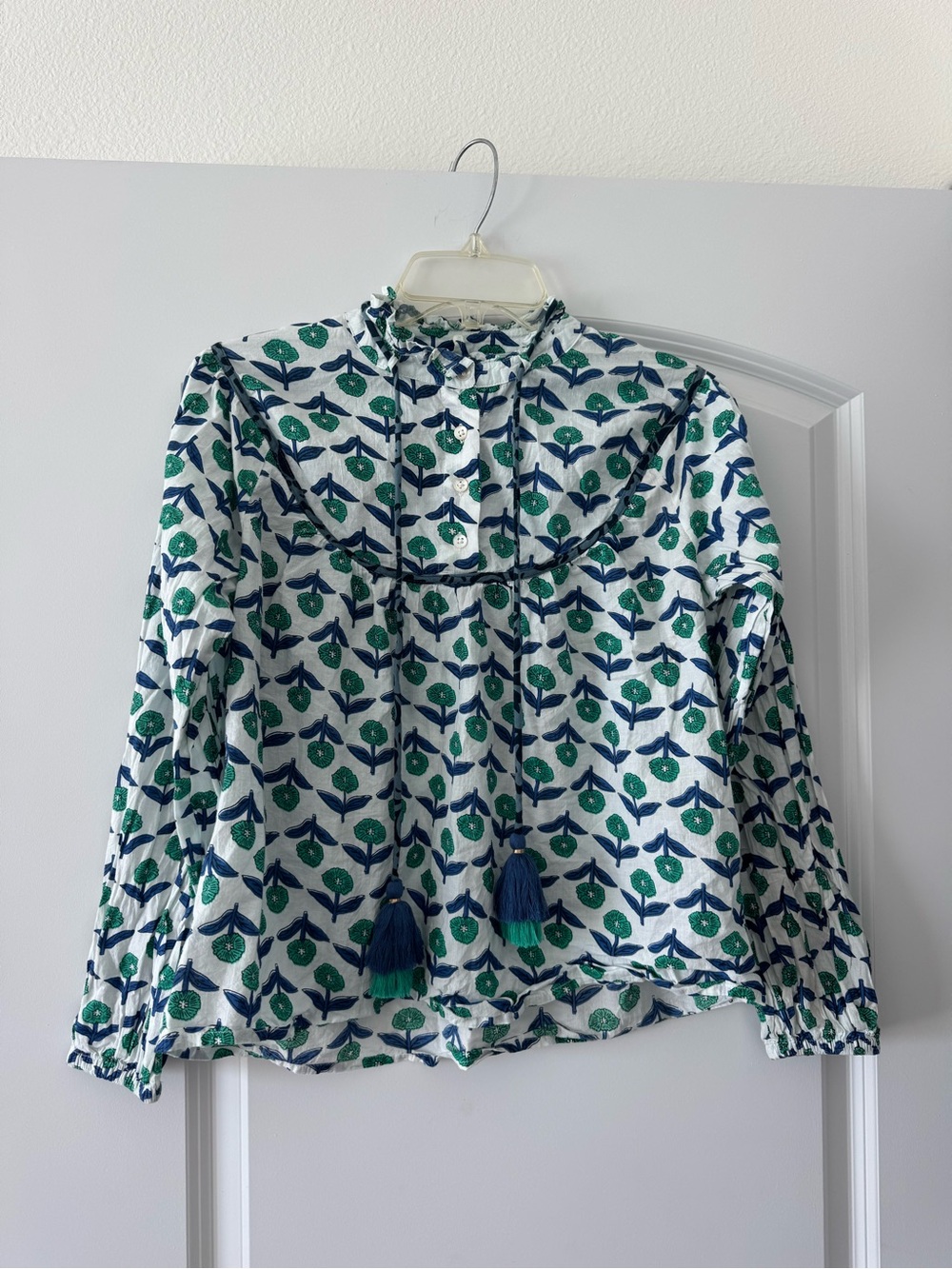THML 100% COTTON LONG SLEEVE FLOWER BLOUSE SIZE XS